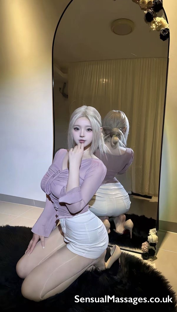 Asian Girls In London Offer Massage Or Escort Services To Relieve Your Fatigue