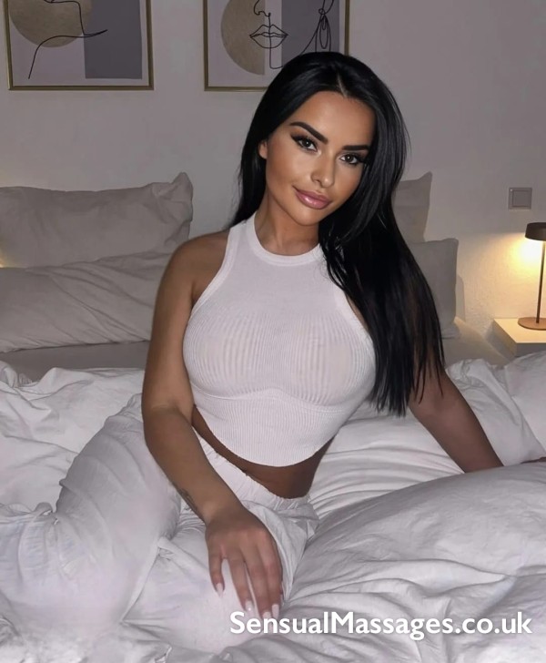 Professional B2b Sensual Erotic Nude Massage In Fitzrovia Central London