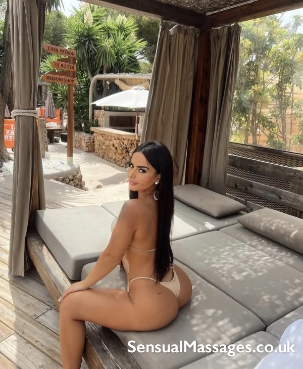 Professional B2b Sensual Erotic Nude Massage In Fitzrovia Central London