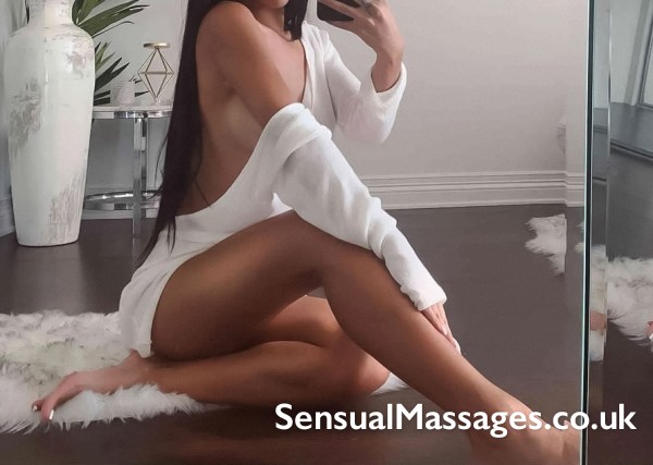 Mira, 22, Indian - Tantric Relaxation - West Kensington