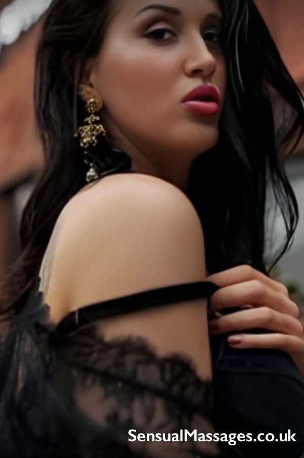 Kings Cross Full Body Massage For Men Farringdon And Holborn Golden Triangle