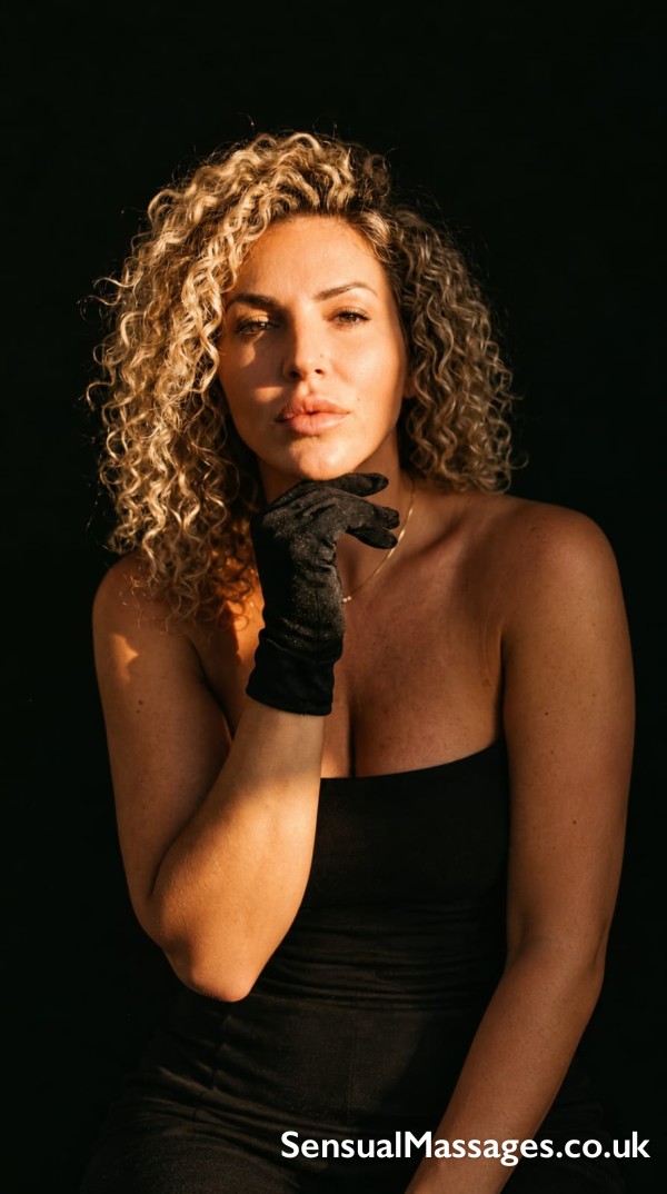 Warren Street Station/great Portland Street Station, Fitzrovia, Premium Body-to-body Massage