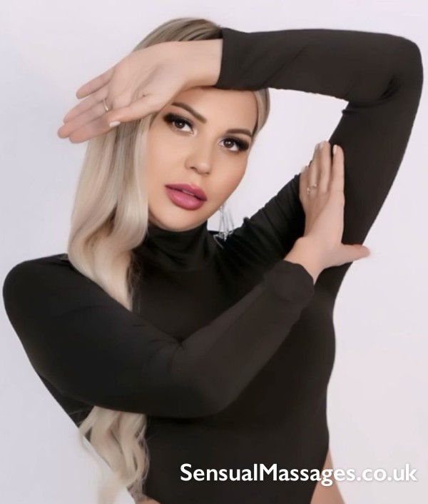 🫵🏼 Central London 🫵🏼 - 🦋 New Masseuse 🦋 Monument Station 🚇