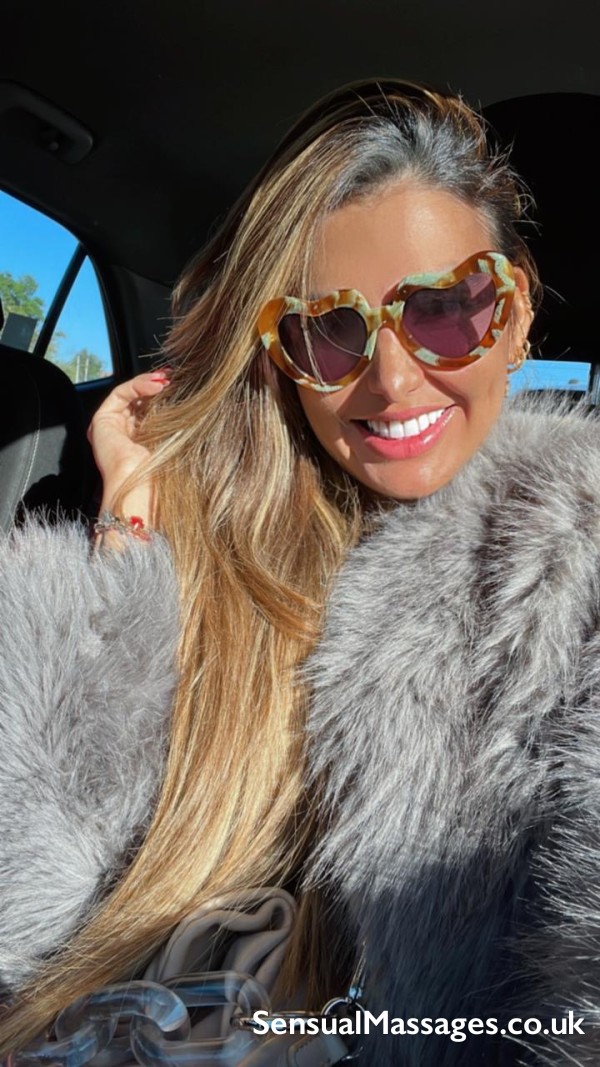 ⛳️   New Masseuse 🫟 Monument Station ⛳️