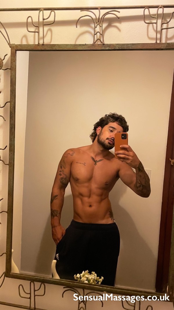 Gay Friendly Erotic & Sensual Massage For Men | Soho & Chinatown, Central London