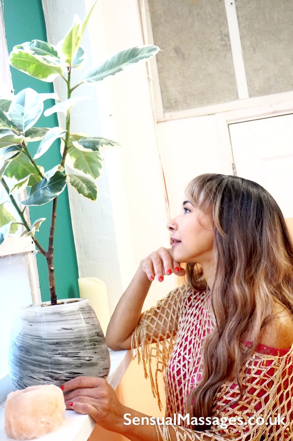 Gold Lotus Tantra Soho — Certified Sensual & Tantric Massage 🌿 Suri & Naia 🌿