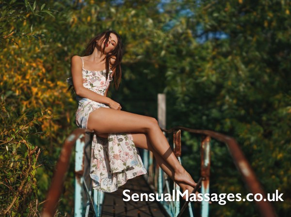 Hot Oil And Tantric Massage In London Near Woodford Green & Outcalls