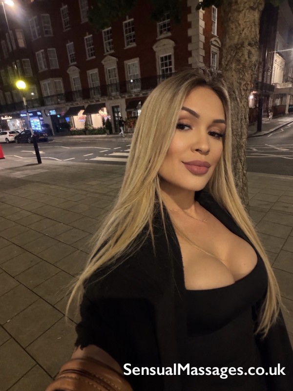 Tantric Massage And Sensual Relaxing Massage On | Incall & Outcall Service