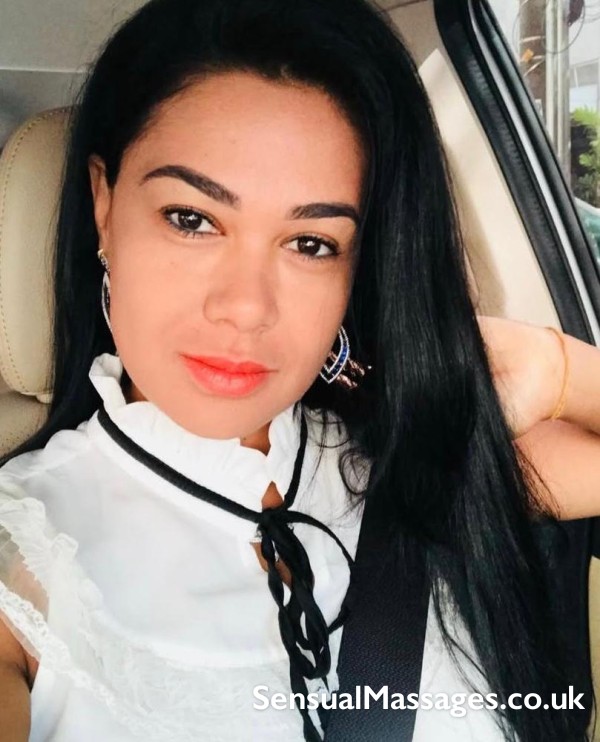 Liverpool Street     💫 A Unique Wellness Escape! 💫