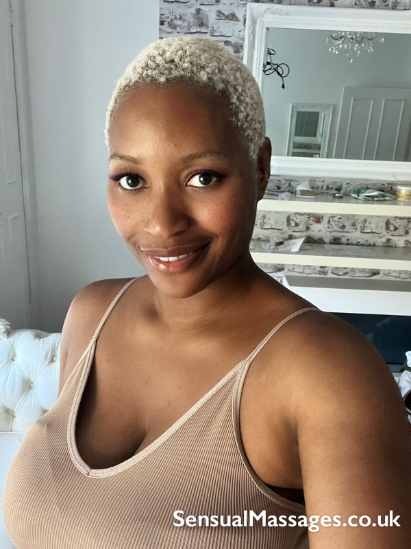 💕 Sensual And Deep Tissue Massage In Notting Hill