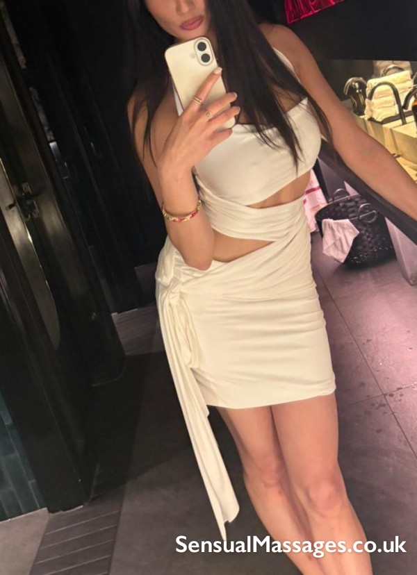 Sensual Massage In Stamford Hill, North East London