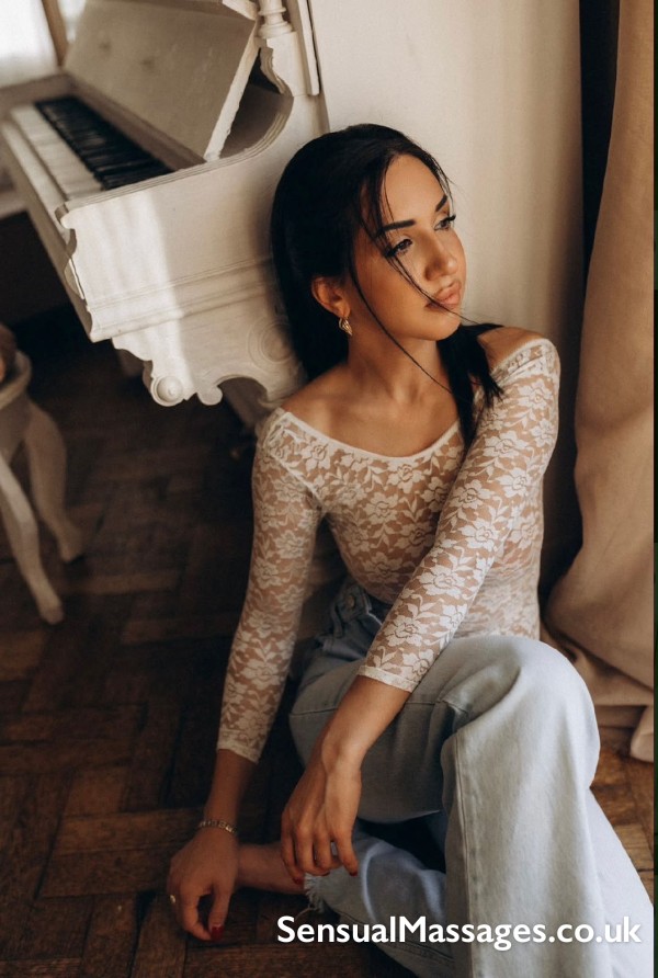 Sensual Massage In Stamford Hill, North East London