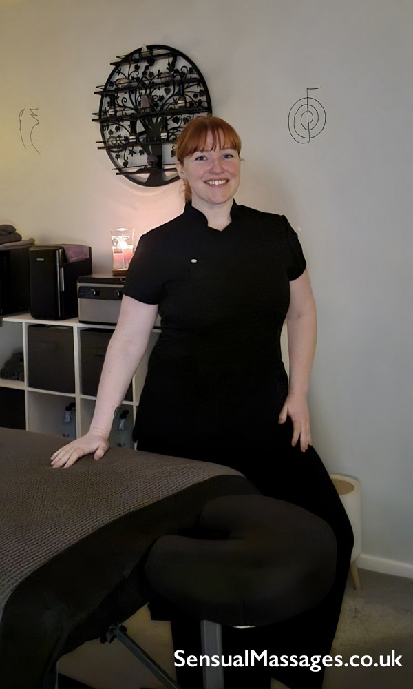 Slow, Sensual Nudist Massage For A Spiritual Experience In Steyning