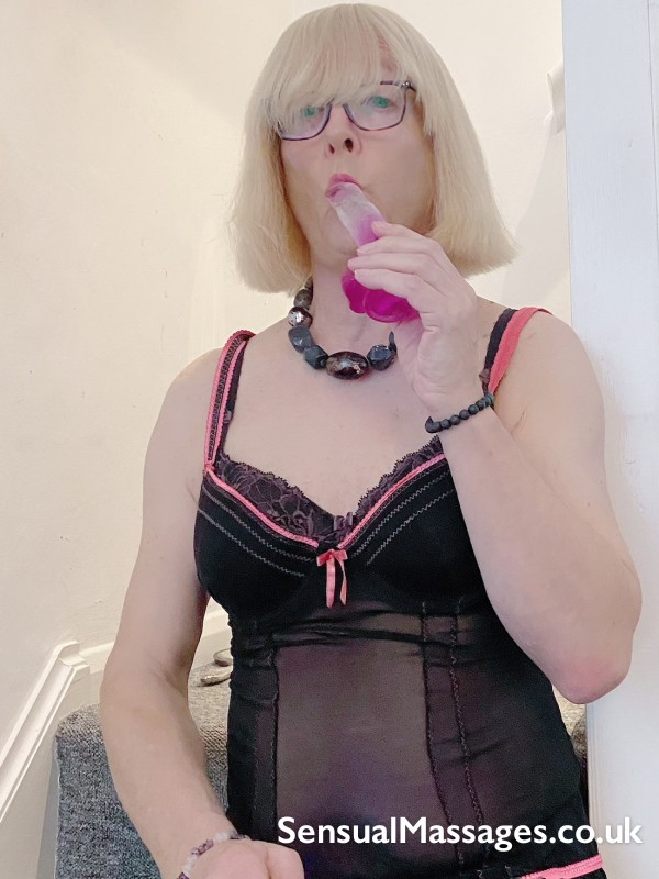 Sensual Massage With Lisa In Cheltenham