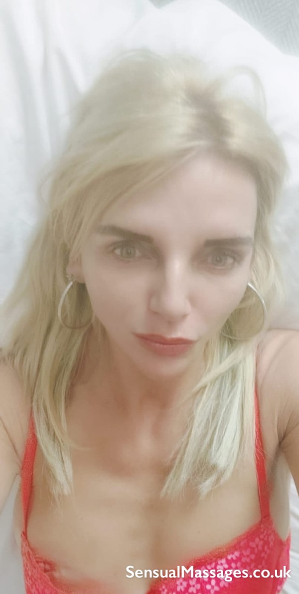 Sexy Polish Pamela🍒✨️😘😘