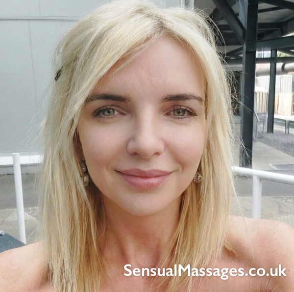 Sexy Polish Rena 🍒✨️😘😘