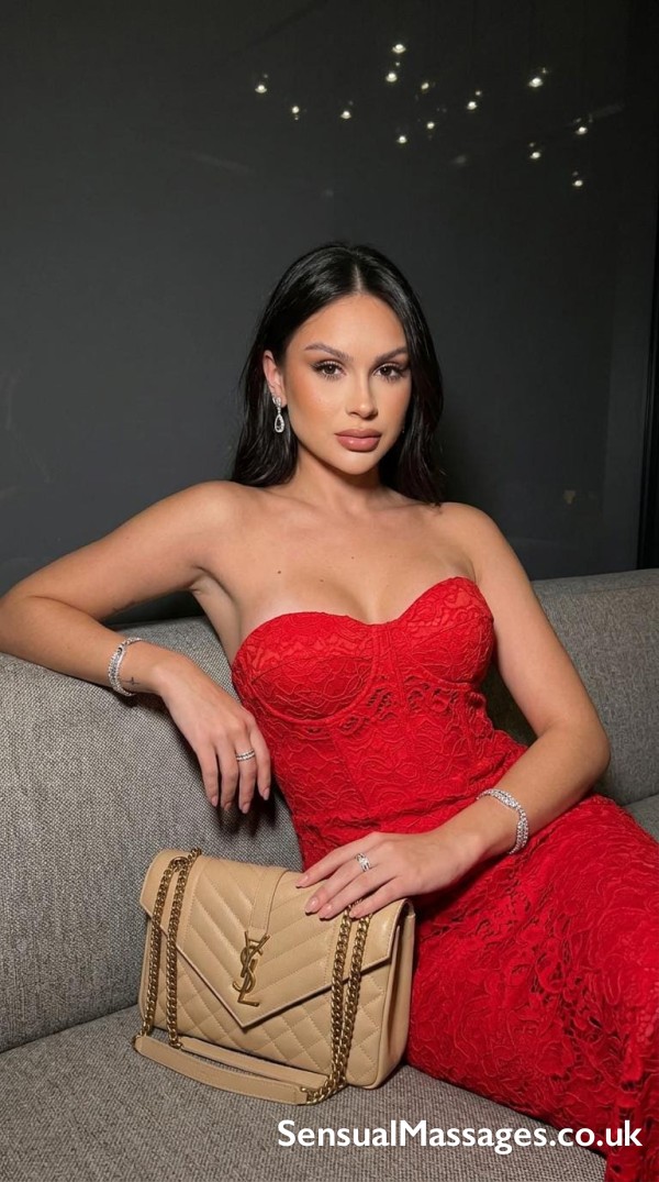Rachel And My Erotic Body-to-body Massage In Central London