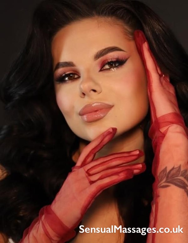 ❤️ Aldgate East 💋 Beautiful Barbie ❤️ Erotic Tantric Massage ❤️ B2b ❤️ Tower Hill